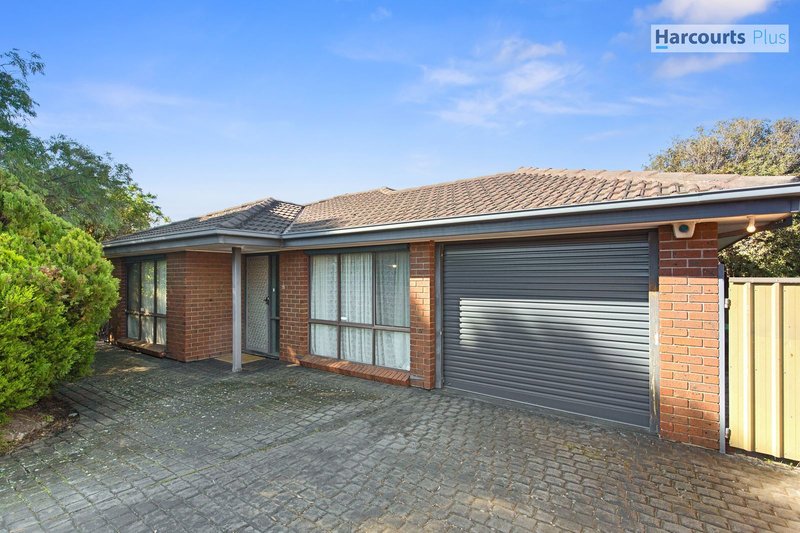 Photo - 4 Ming Court, Trott Park SA 5158 - Image 3