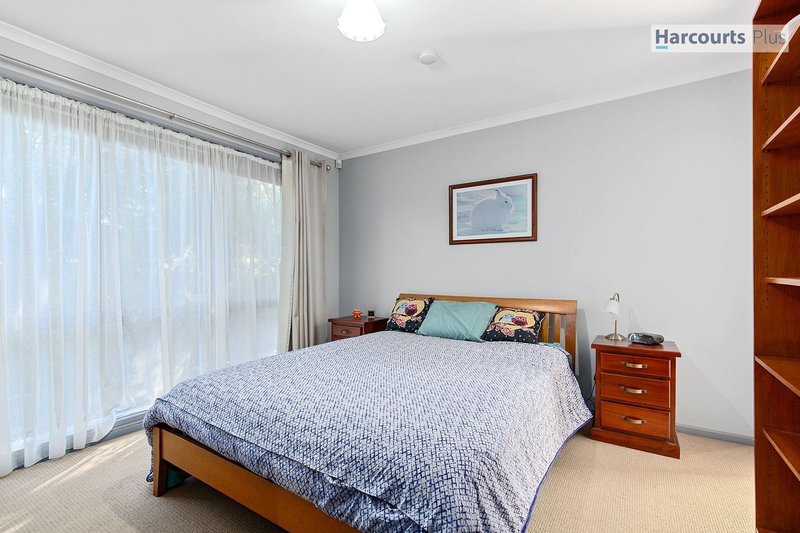 Photo - 4 Ming Court, Trott Park SA 5158 - Image 11