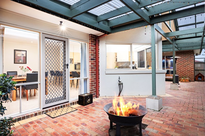 Photo - 4 Miriam Close, Wantirna South VIC 3152 - Image 15