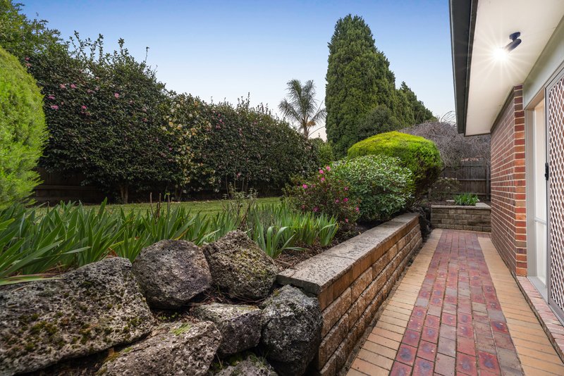 Photo - 4 Miriam Close, Wantirna South VIC 3152 - Image 16