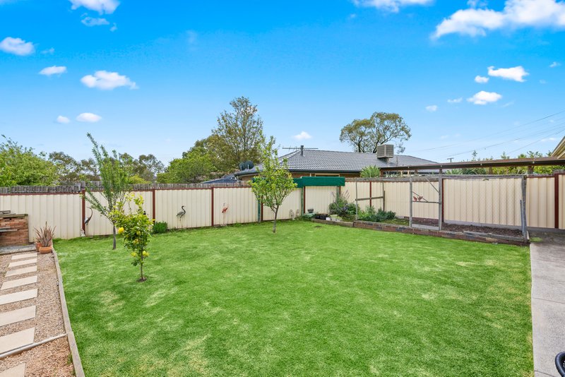 Photo - 4 Molden Court, Kings Park VIC 3021 - Image 13