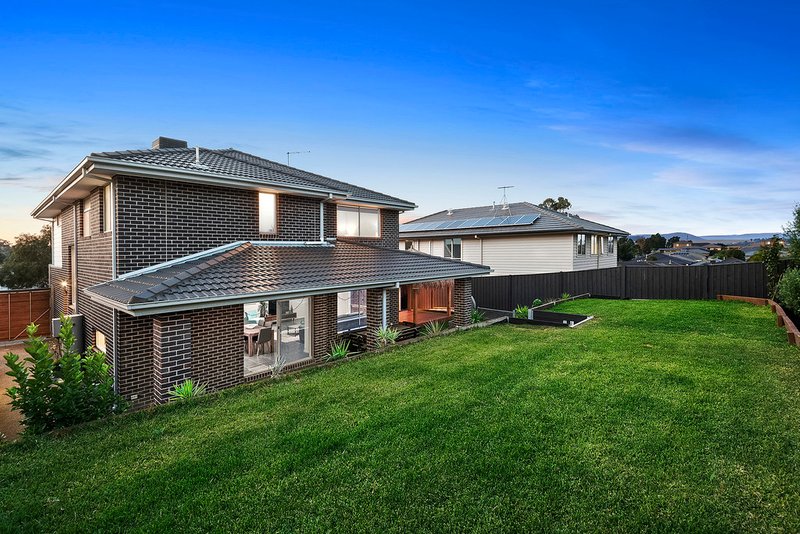 Photo - 4 Mollison Drive, Doreen VIC 3754 - Image 11