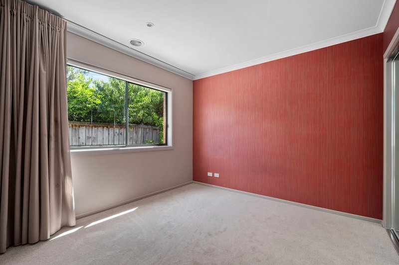 Photo - 4 Monaghan Way, Lalor VIC 3075 - Image 13