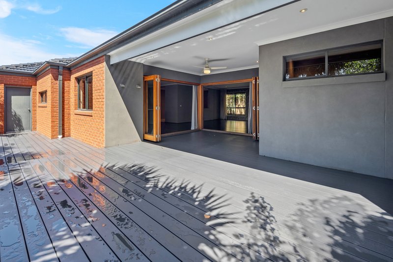 Photo - 4 Monaghan Way, Lalor VIC 3075 - Image 17