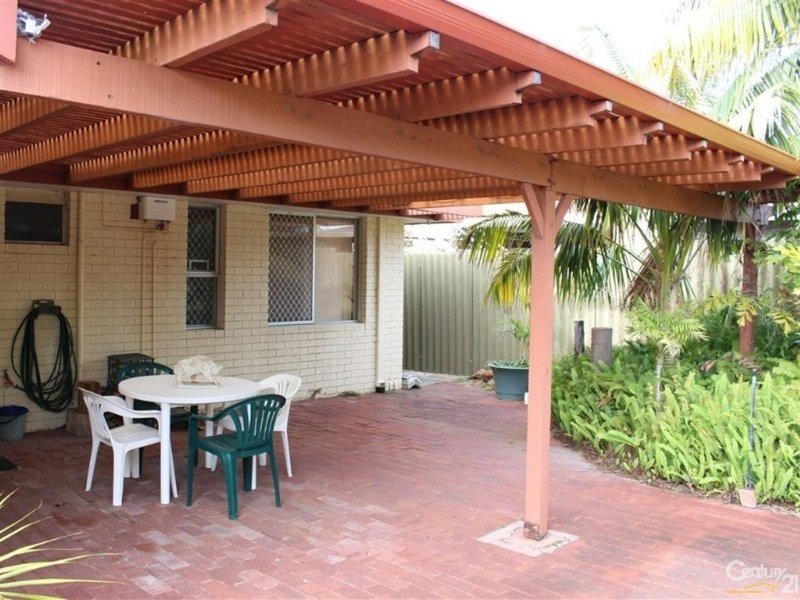 Photo - 4 Monkton Way, Warnbro WA 6169 - Image 13