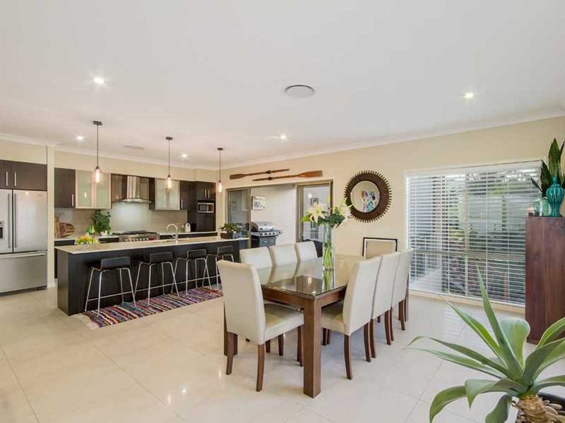 Photo - 4 Monserrat Court, Reedy Creek QLD 4227 - Image 8