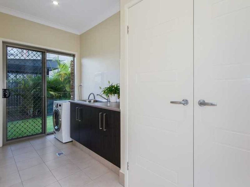 Photo - 4 Monserrat Court, Reedy Creek QLD 4227 - Image 20