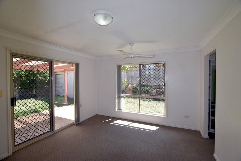 Photo - 4 Montrose Place, New Auckland QLD 4680 - Image 12