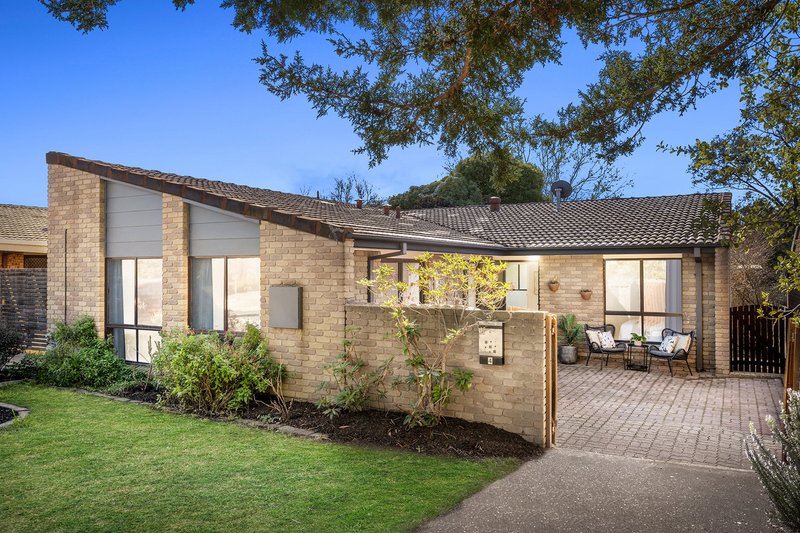 Photo - 4 Moorehead Place, Latham ACT 2615 - Image 1