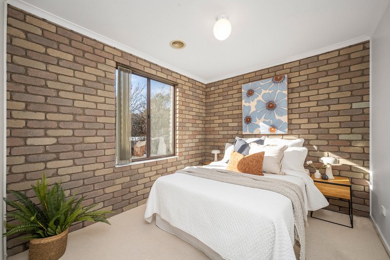 Photo - 4 Moorehead Place, Latham ACT 2615 - Image 8