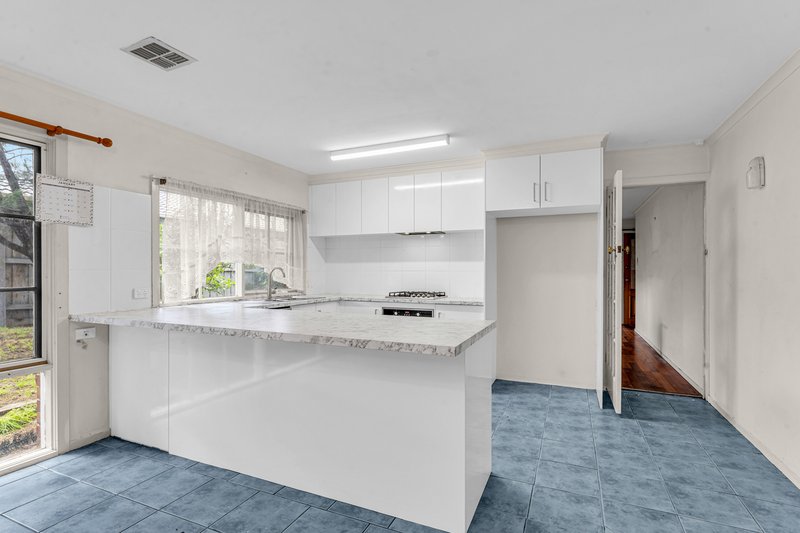 Photo - 4 Moorhen Crescent, Carrum Downs VIC 3201 - Image 5