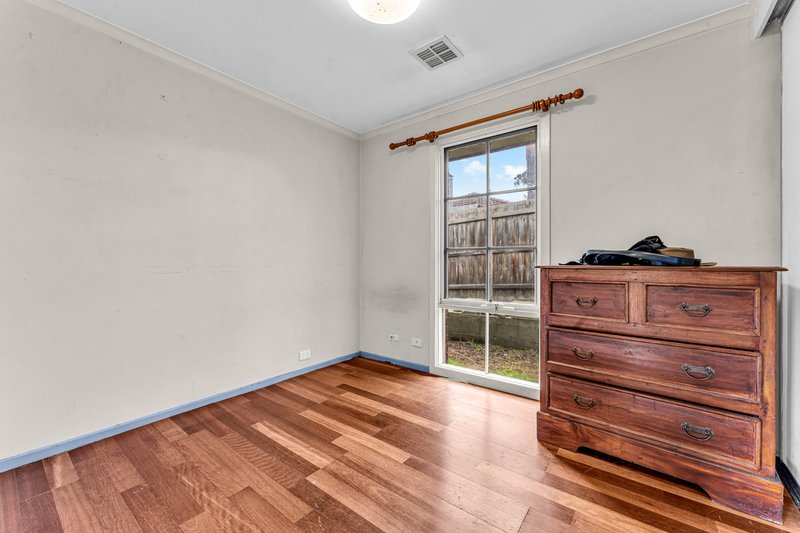 Photo - 4 Moorhen Crescent, Carrum Downs VIC 3201 - Image 9