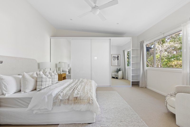 Photo - 4 Moresby Place, Allambie Heights NSW 2100 - Image 5