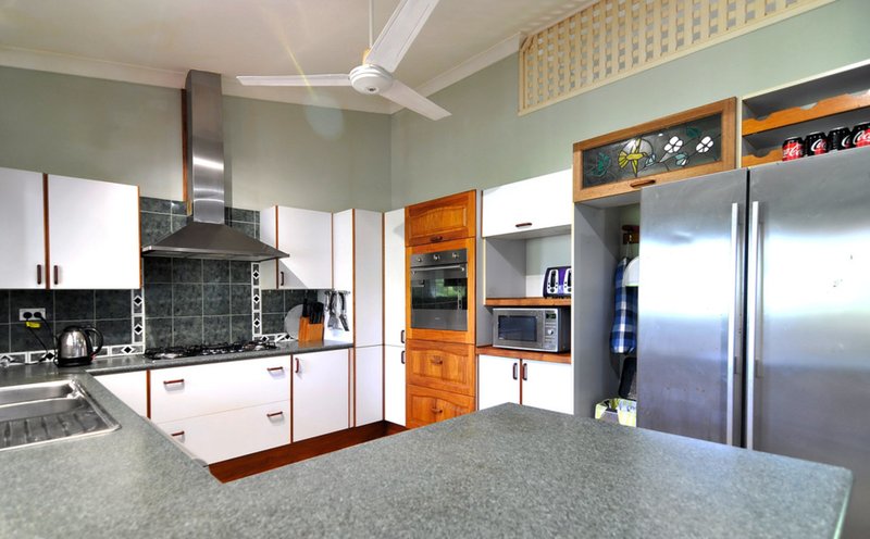 Photo - 4 Moresby Street, Trinity Beach QLD 4879 - Image 6