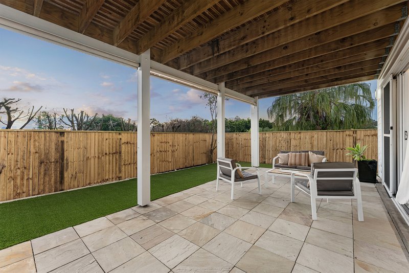 Photo - 4 Morgan Street, Norman Park QLD 4170 - Image 26