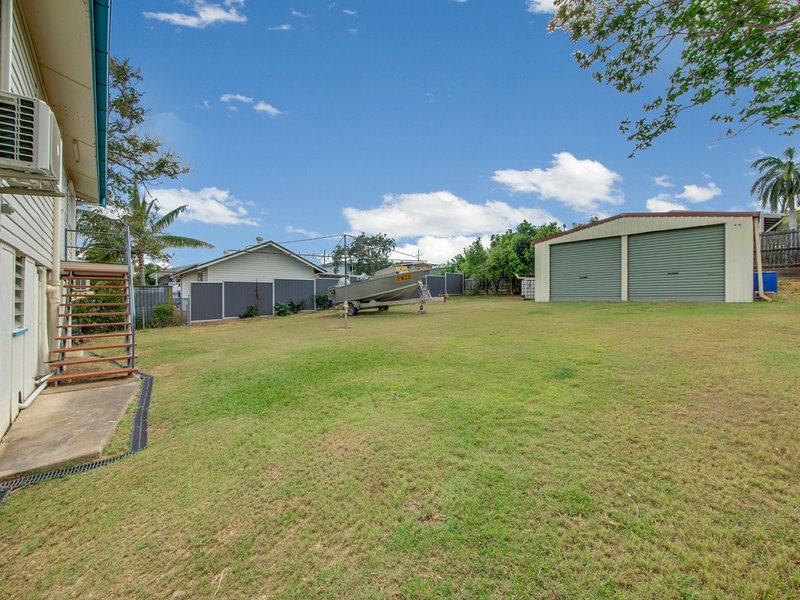 Photo - 4 Morley Street, West Gladstone QLD 4680 - Image 3