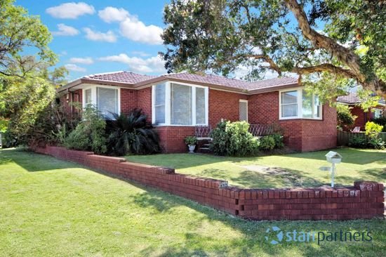 4 Moro Avenue, Padstow NSW 2211