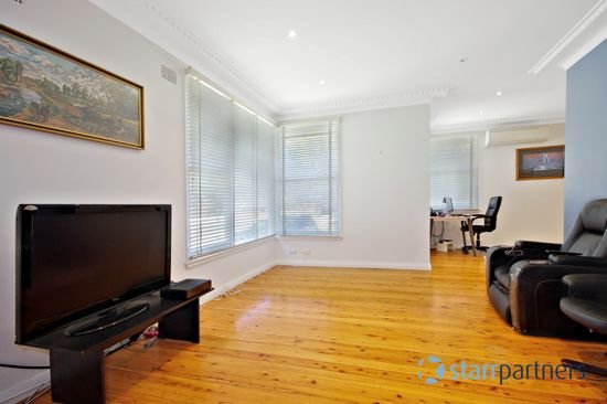 Photo - 4 Moro Avenue, Padstow NSW 2211 - Image 2