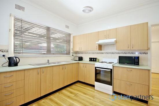 Photo - 4 Moro Avenue, Padstow NSW 2211 - Image 5