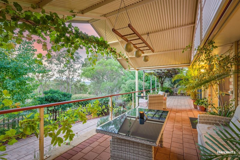 Photo - 4 Mount Dale View, Roleystone WA 6111 - Image 5
