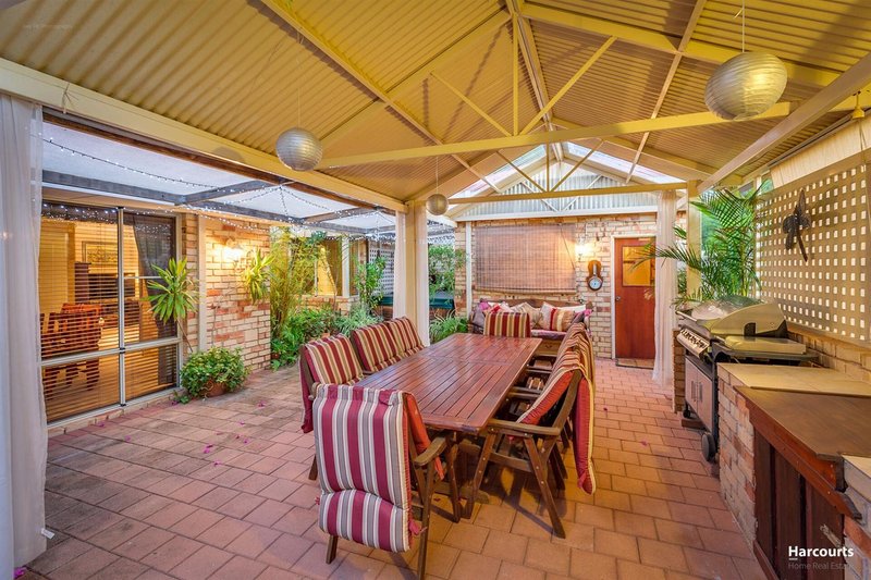 Photo - 4 Mount Dale View, Roleystone WA 6111 - Image 19