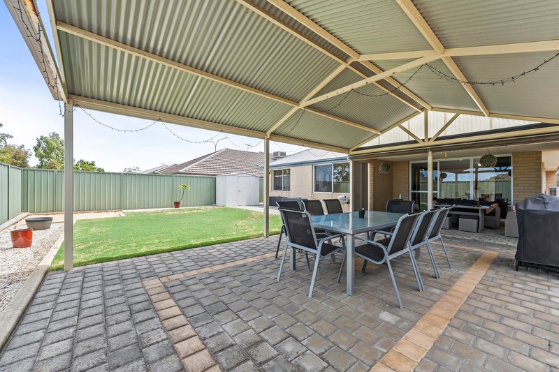 Photo - 4 Mountain Cove, Baldivis WA 6171 - Image 3