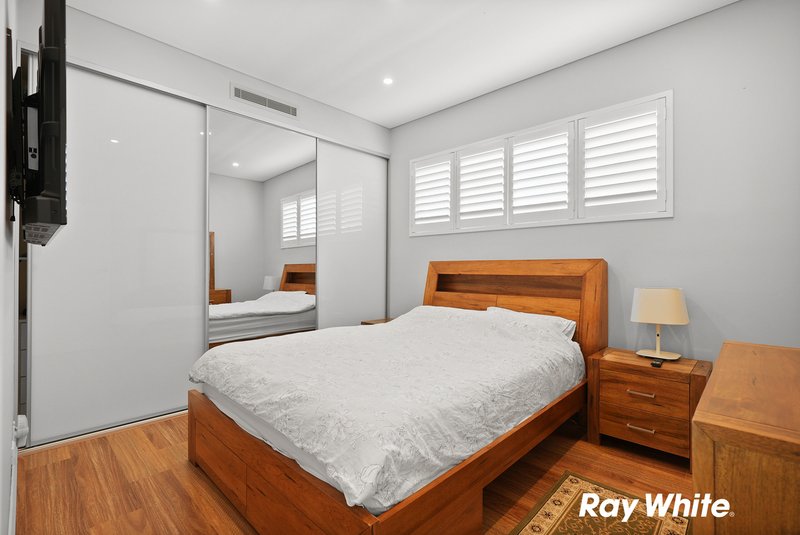 Photo - 4 Mountview Avenue, Doonside NSW 2767 - Image 8