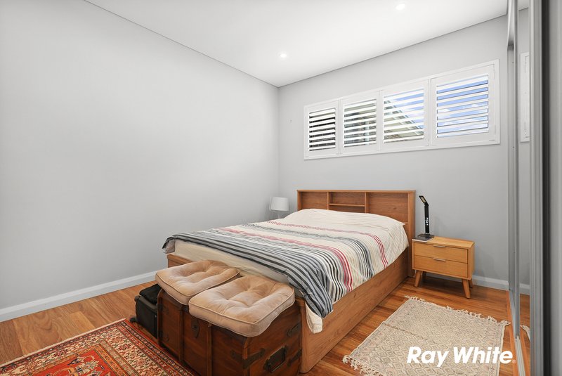 Photo - 4 Mountview Avenue, Doonside NSW 2767 - Image 9