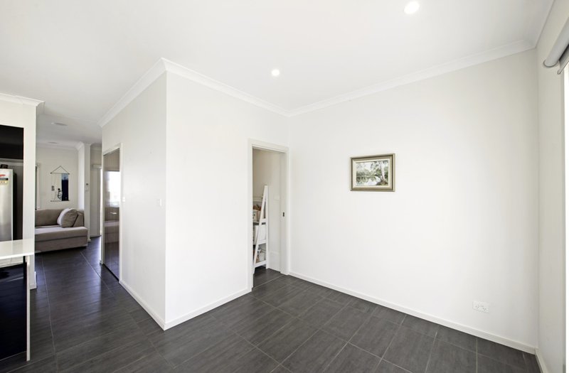 Photo - 4 Mowle St , Googong NSW 2620 - Image 14