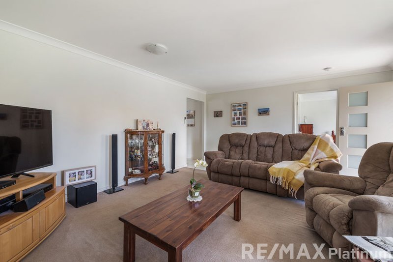 Photo - 4 Mudgee Place, Narangba QLD 4504 - Image 4