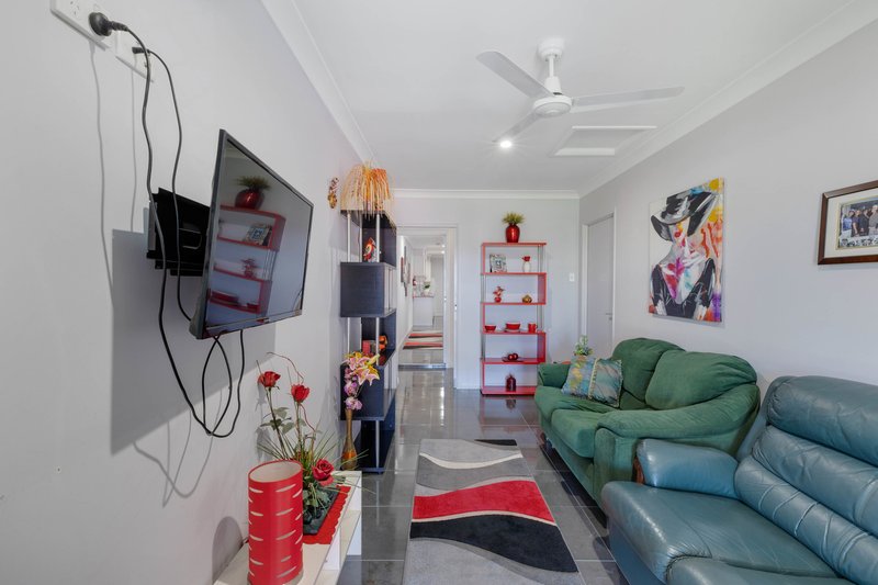 Photo - 4 Muirfield Crescent, Oxley QLD 4075 - Image 21