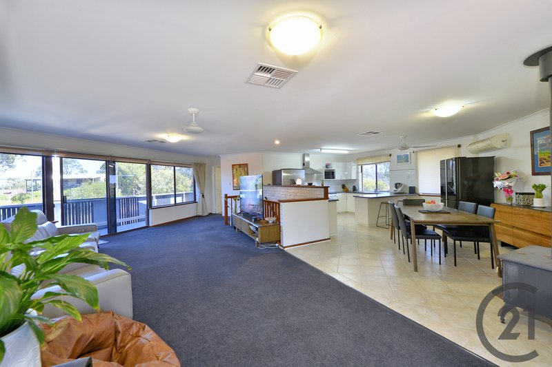 Photo - 4 Mulberry Close, Bouvard WA 6211 - Image 27