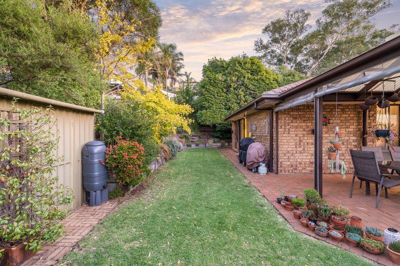 Photo - 4 Mulberry Grove, Aberfoyle Park SA 5159 - Image 24