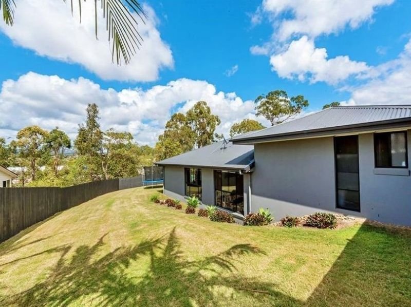 Photo - 4 Mullingar Place, Carrara QLD 4211 - Image 16