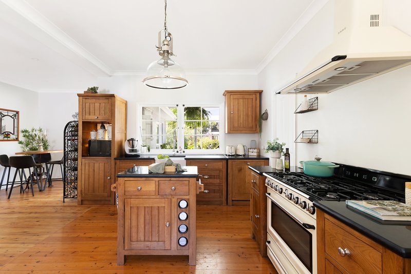 Photo - 4 Murrua Road, Turramurra NSW 2074 - Image 5