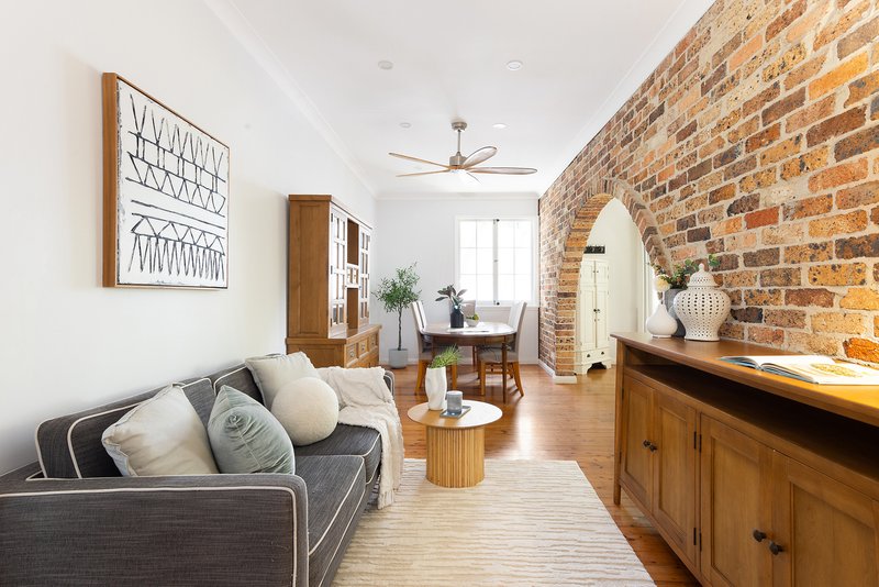 Photo - 4 Murrua Road, Turramurra NSW 2074 - Image 6