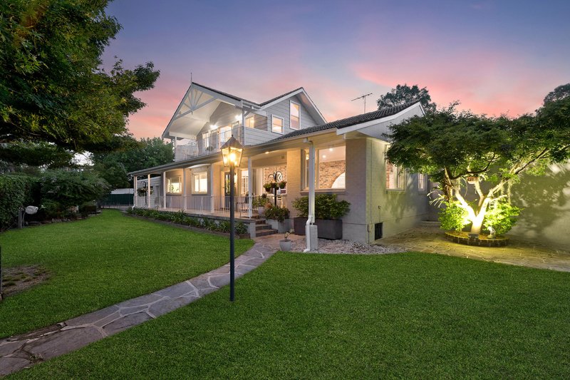 Photo - 4 Murrua Road, Turramurra NSW 2074 - Image 10