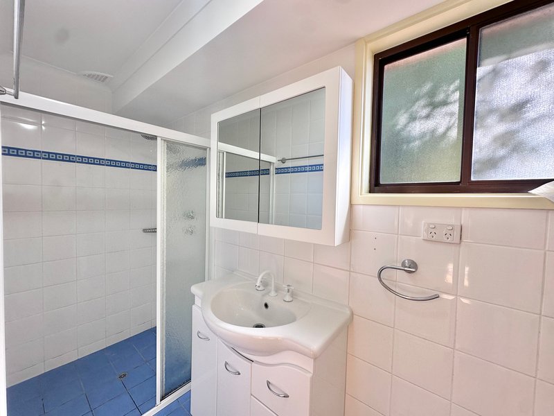 Photo - 4 Murrumbidgee Street, Bossley Park NSW 2176 - Image 7