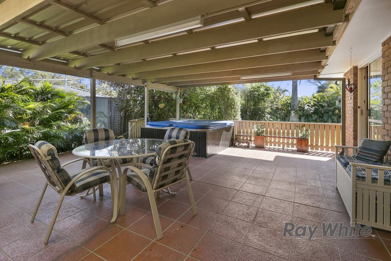 Photo - 4 Muskwood Street, Capalaba QLD 4157 - Image 2