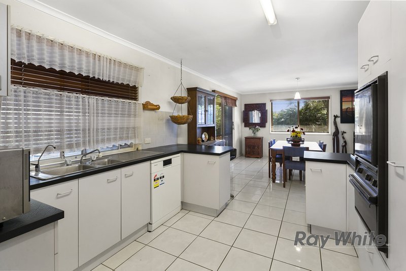 Photo - 4 Muskwood Street, Capalaba QLD 4157 - Image 5