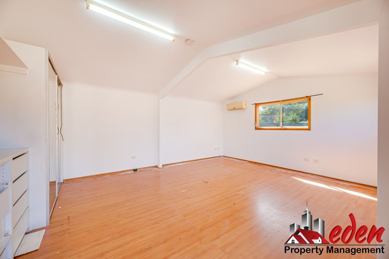 Photo - 4 Myall Avenue, Munno Para SA 5115 - Image 6