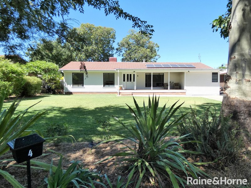 4 Myall Place, Moree NSW 2400