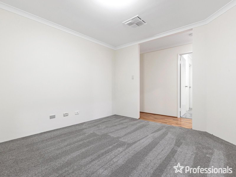 Photo - 4 Myalup Drive, Baldivis WA 6171 - Image 12