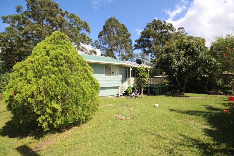 4 Myla Road, Landsborough QLD 4550