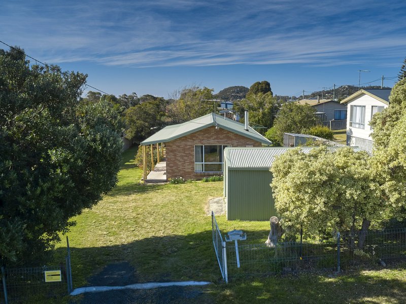 Photo - 4 Nailer Ave , Bicheno TAS 7215 - Image 10