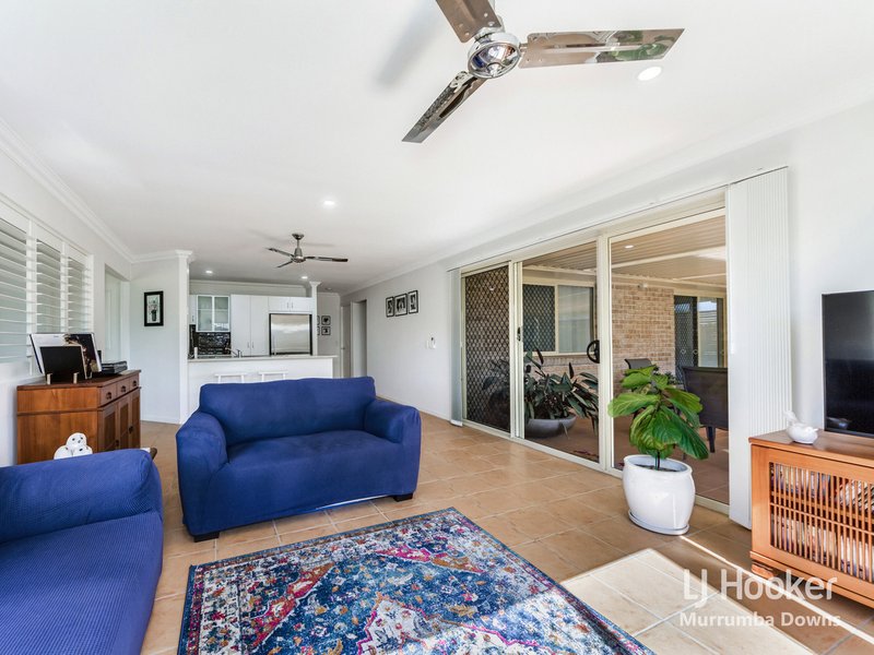 Photo - 4 Namoi Court, Murrumba Downs QLD 4503 - Image 5