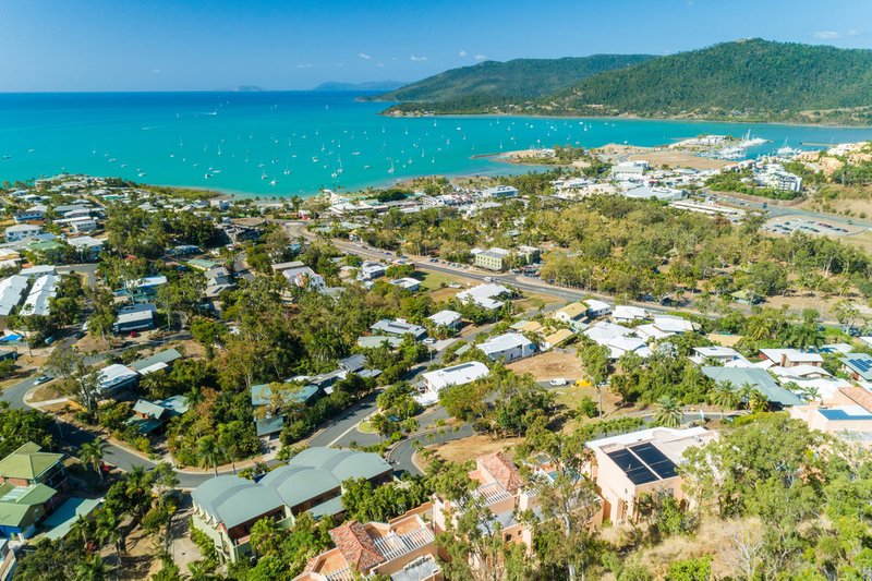 Photo - 4 Nara Avenue, Airlie Beach QLD 4802 - Image 3