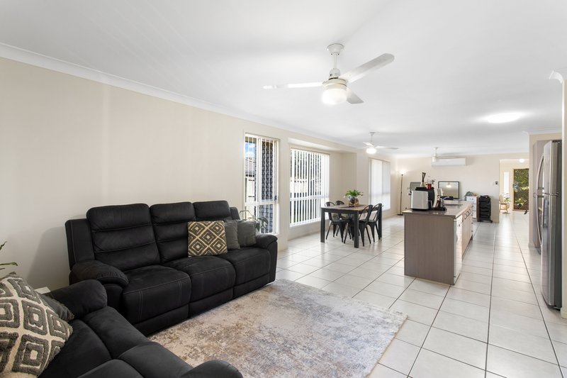 Photo - 4 Natone Street, Rothwell QLD 4022 - Image 4
