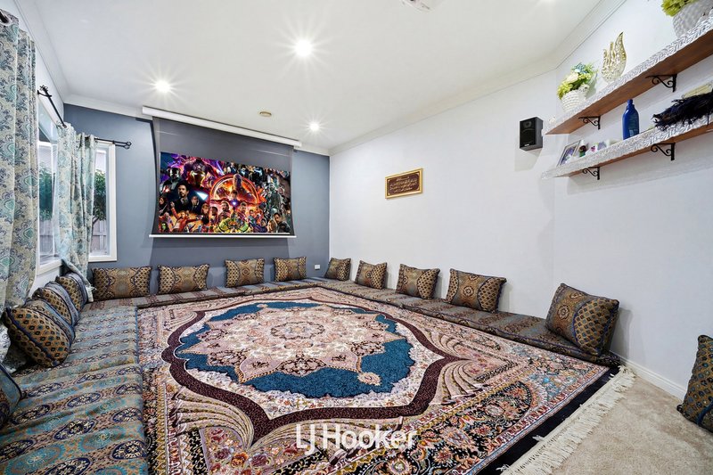 Photo - 4 Nature Circuit, Cranbourne North VIC 3977 - Image 8