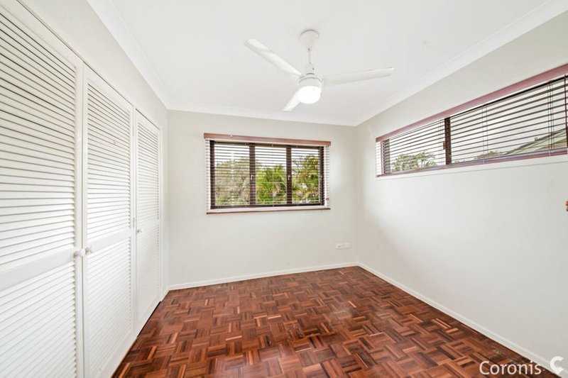 Photo - 4 Navarre Street, Geebung QLD 4034 - Image 9